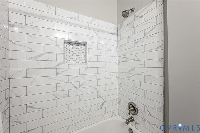 607 N 37th St, Richmond, VA 23223