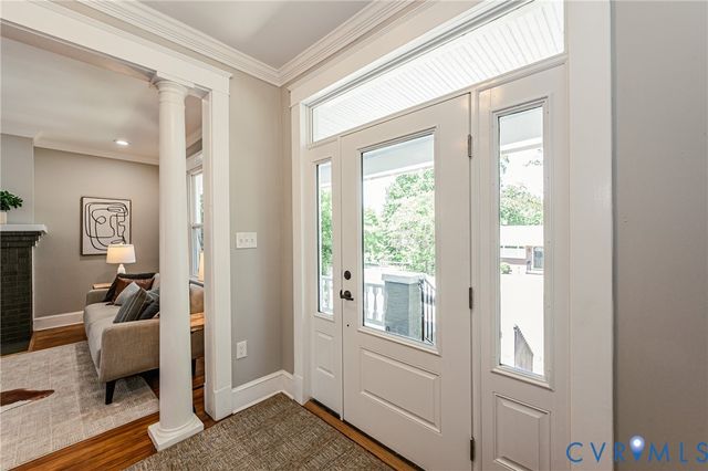 607 N 37th St, Richmond, VA 23223