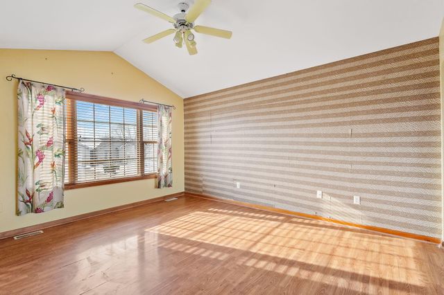 5684 Dove Dale Avenue, Portage, IN 46368