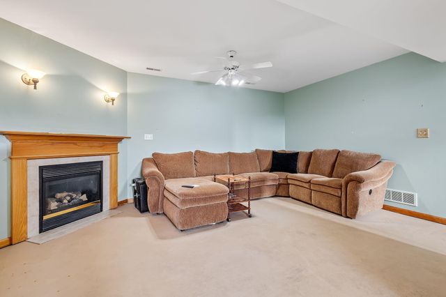 5684 Dove Dale Avenue, Portage, IN 46368