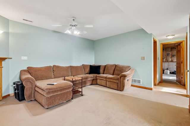 5684 Dove Dale Avenue, Portage, IN 46368