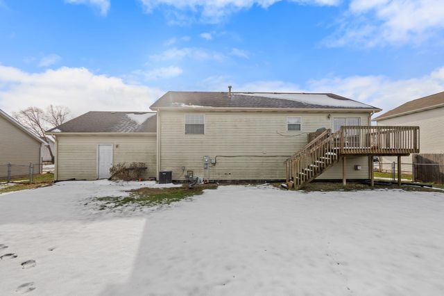 5684 Dove Dale Avenue, Portage, IN 46368