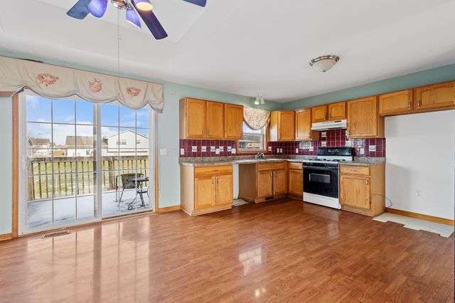 5684 Dove Dale Avenue, Portage, IN 46368