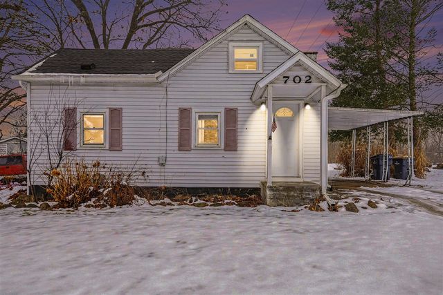 702 S Davis Street, Vicksburg, MI 49097