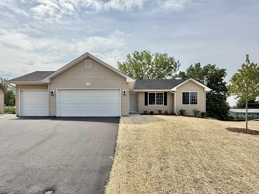 2271 Trevino Court, Beloit, WI 53511