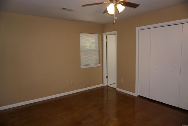 4303 Stonebrook, Jonesboro, AR 72404