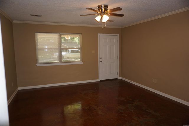 4303 Stonebrook, Jonesboro, AR 72404