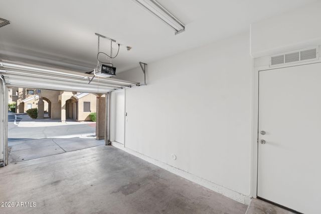 4644 N 22ND Street 2117, Phoenix, AZ 85016