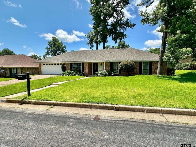 518 Meadow Creek Dr, Tyler, TX 75703