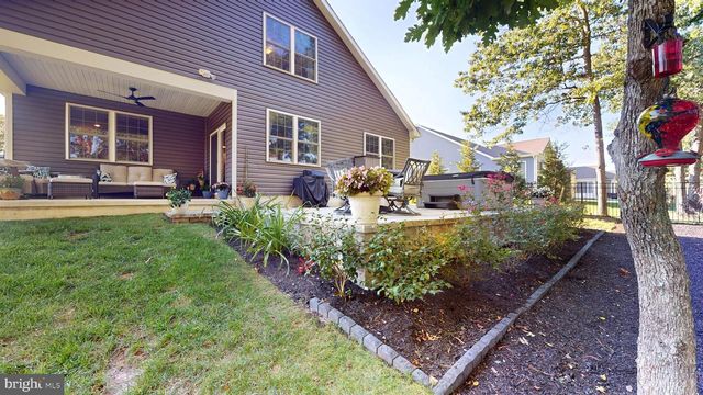 172 LAQUINTA DR, Egg Harbor Township, NJ 08234
