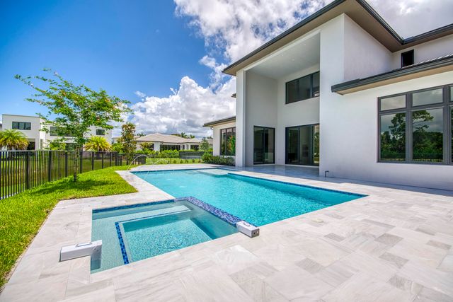 18409 Symphony Court, Jupiter, FL 33458