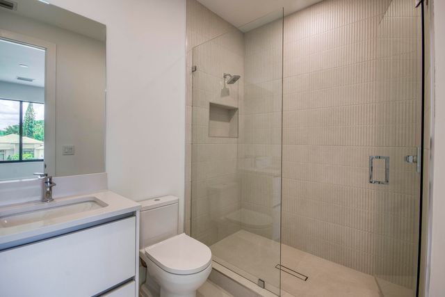 18409 Symphony Court, Jupiter, FL 33458