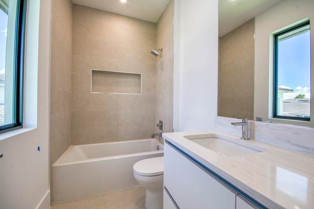 18409 Symphony Court, Jupiter, FL 33458