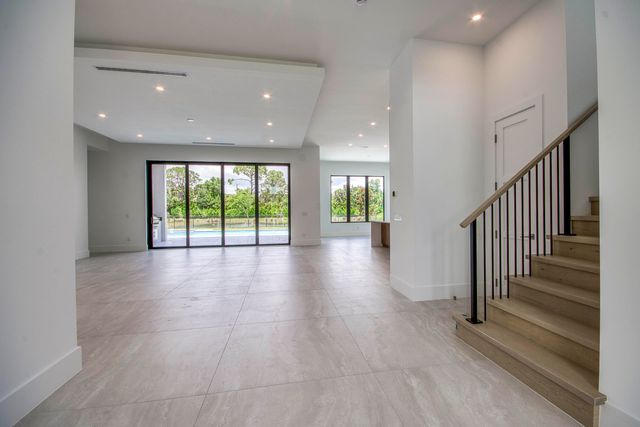 18409 Symphony Court, Jupiter, FL 33458