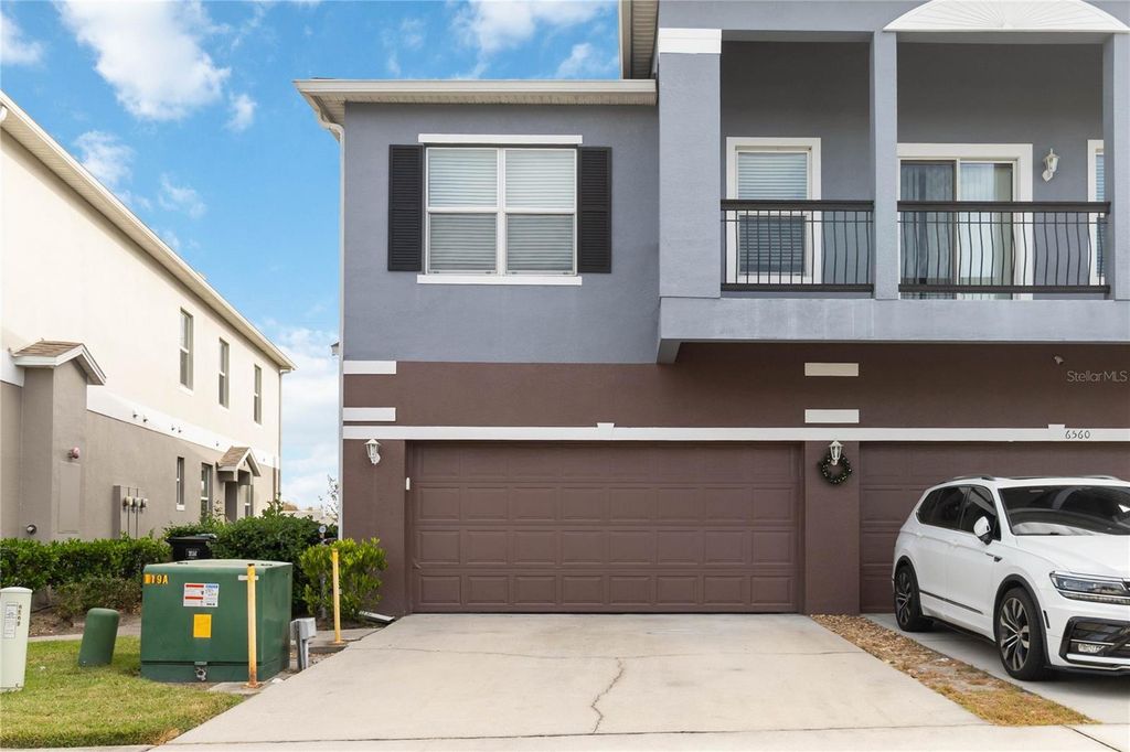 Image 3 of property listing at 6560 S GOLDENROD ROAD 79C, Orlando, FL 32822