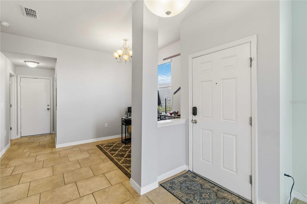 Image 5 of property listing at 6560 S GOLDENROD ROAD 79C, Orlando, FL 32822