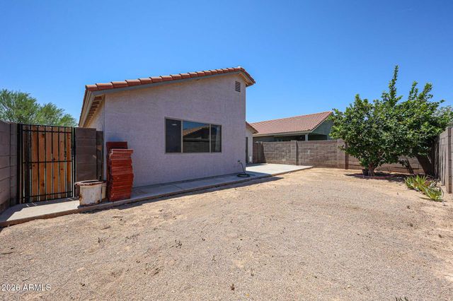 1098 E NARDINI Street, San Tan Valley, AZ 85140