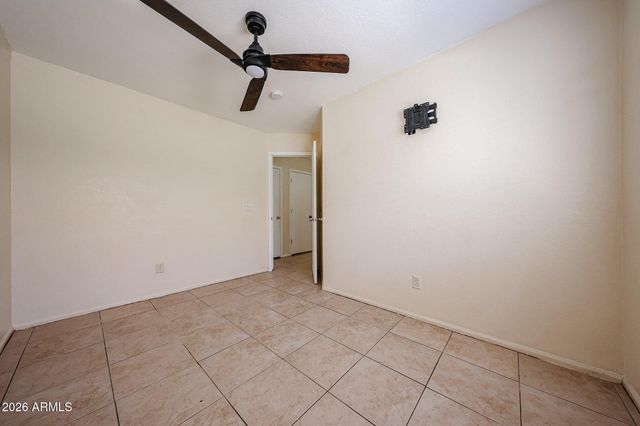 1098 E NARDINI Street, San Tan Valley, AZ 85140