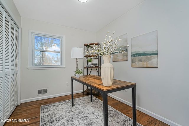 540 Ensign Avenue, Beachwood, NJ 08722