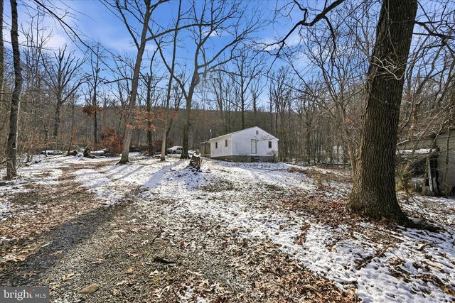 19200 CHARLES TOWN RD, Harpers Ferry, WV 25425