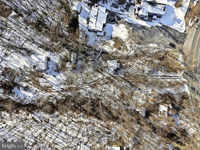 19200 CHARLES TOWN RD, Harpers Ferry, WV 25425