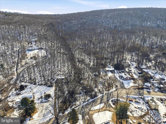 19200 CHARLES TOWN RD, Harpers Ferry, WV 25425