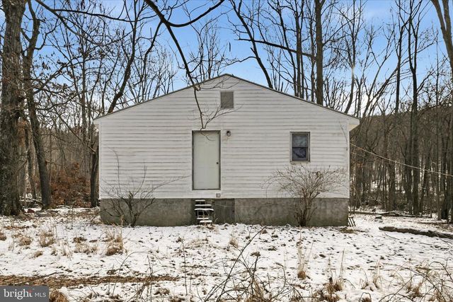 19200 CHARLES TOWN RD, Harpers Ferry, WV 25425