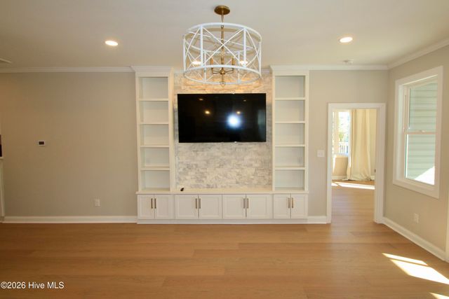 102 Evergreen Lane, Atlantic Beach, NC 28512