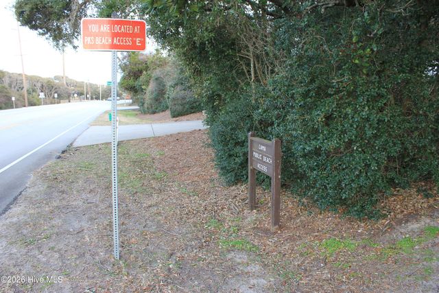 102 Evergreen Lane, Atlantic Beach, NC 28512