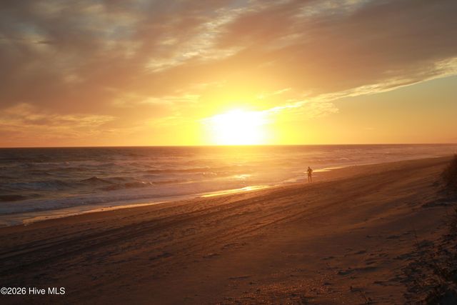 102 Evergreen Lane, Atlantic Beach, NC 28512