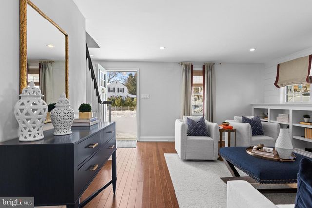 116 MORNINGSIDE CIR, Wayne, PA 19087