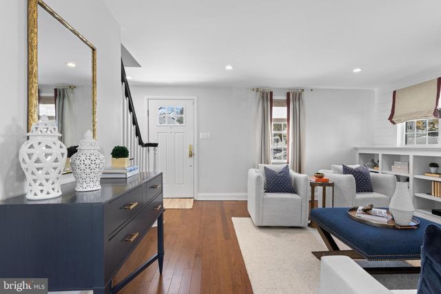 116 MORNINGSIDE CIR, Wayne, PA 19087