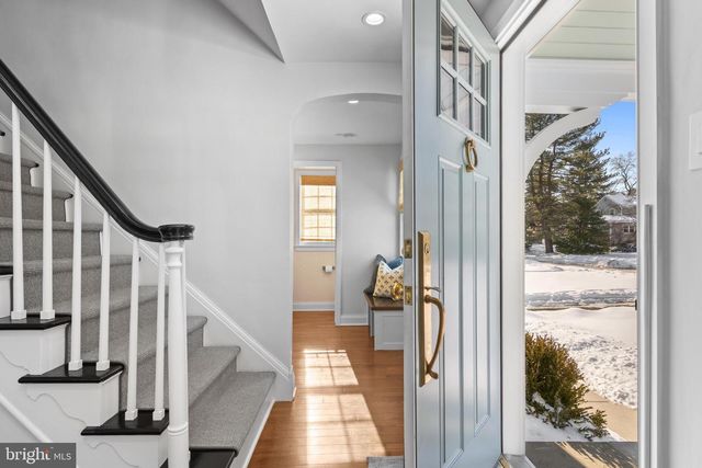 116 MORNINGSIDE CIR, Wayne, PA 19087