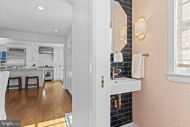 116 MORNINGSIDE CIR, Wayne, PA 19087