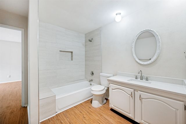 4708 Woodfield Drive, Arlington, TX 76016