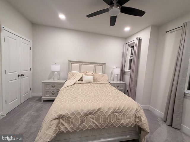 1904 WATERS LANDING DR, Essex, MD 21221