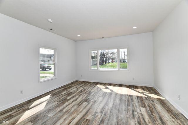 1926 Main Street, Elwood, IN 46036