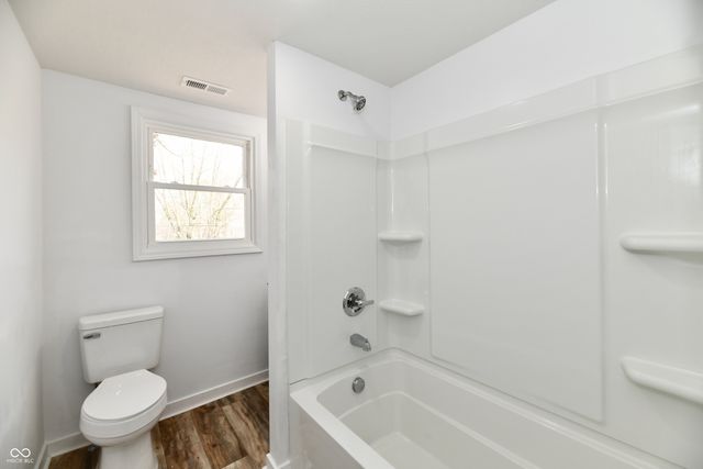 1926 Main Street, Elwood, IN 46036