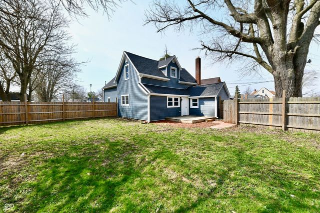 1926 Main Street, Elwood, IN 46036