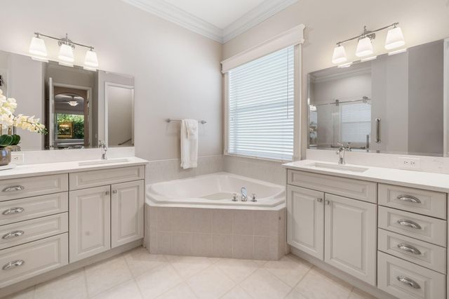 9139 Bay Harbour Circle, West Palm Beach, FL 33411