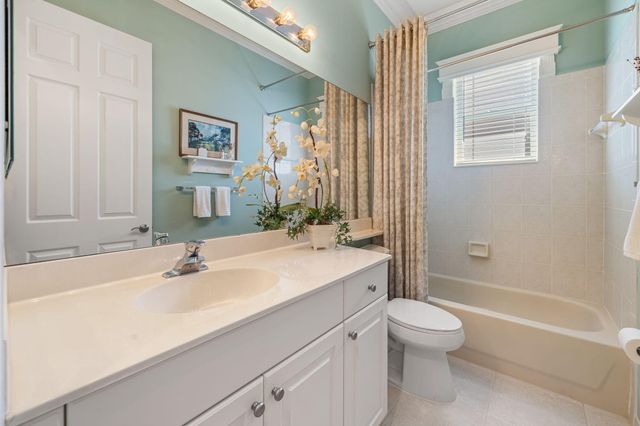 9139 Bay Harbour Circle, West Palm Beach, FL 33411