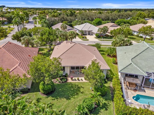 9139 Bay Harbour Circle, West Palm Beach, FL 33411