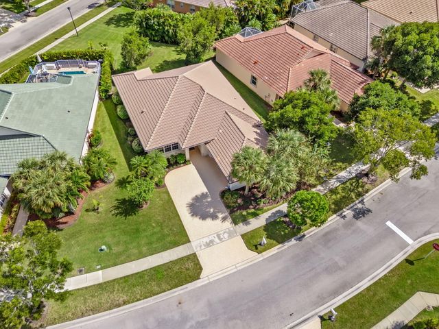 9139 Bay Harbour Circle, West Palm Beach, FL 33411