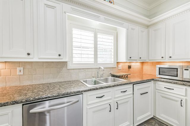 2806 Eagle Creek Drive, Houston, TX 77345
