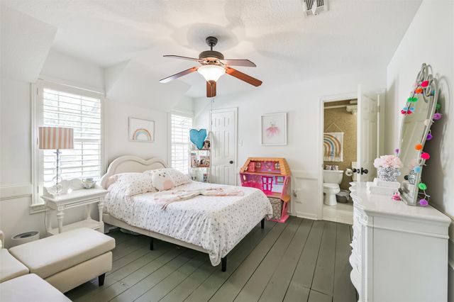 2806 Eagle Creek Drive, Houston, TX 77345