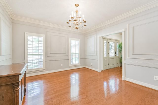 2806 Eagle Creek Drive, Houston, TX 77345