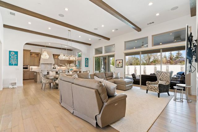 1483 Centennial Dr, Lodi, CA 95242