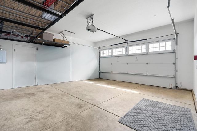 1483 Centennial Dr, Lodi, CA 95242