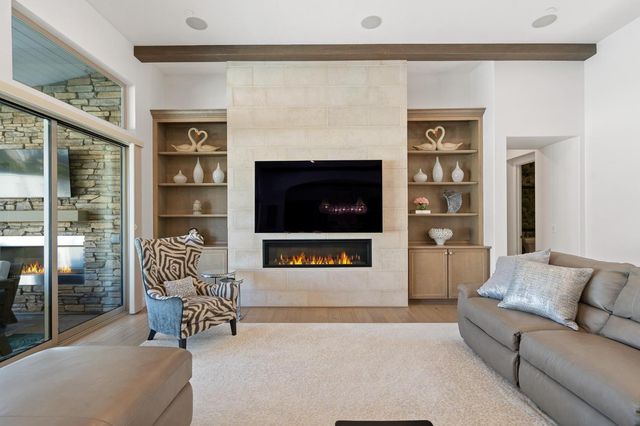 1483 Centennial Dr, Lodi, CA 95242