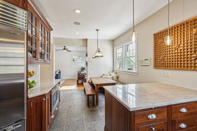 61 TULIP STREET, Summit City, NJ 07901